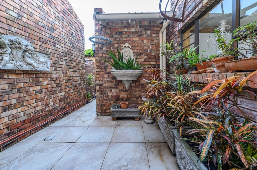 3 Bedroom Property for Sale in Humewood Eastern Cape